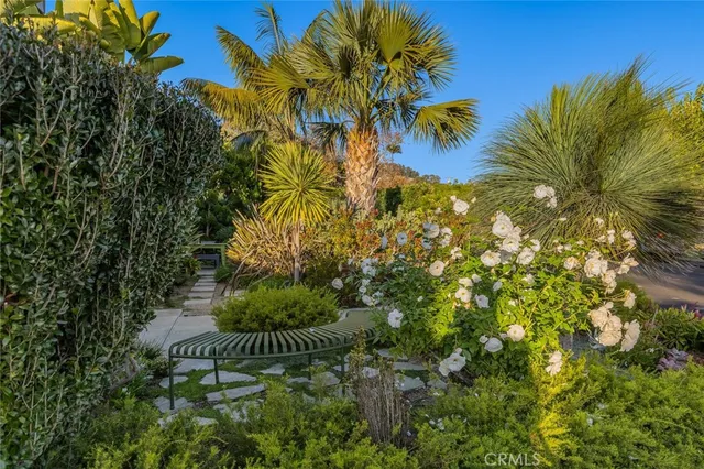 $6,500 | 372 Locust Street, Laguna Beach, CA 92651