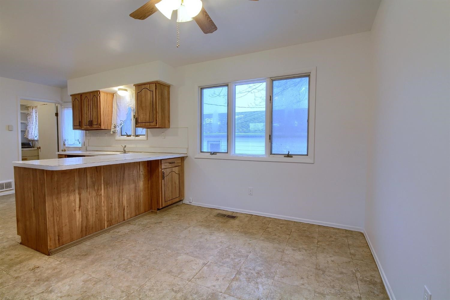 9321 Bunton Road Willis, MI 48191 - Photo 10 of 30 Photo 10