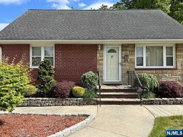 $3,995 | 40 Oxford Avenue, Saddle Brook, NJ 07663