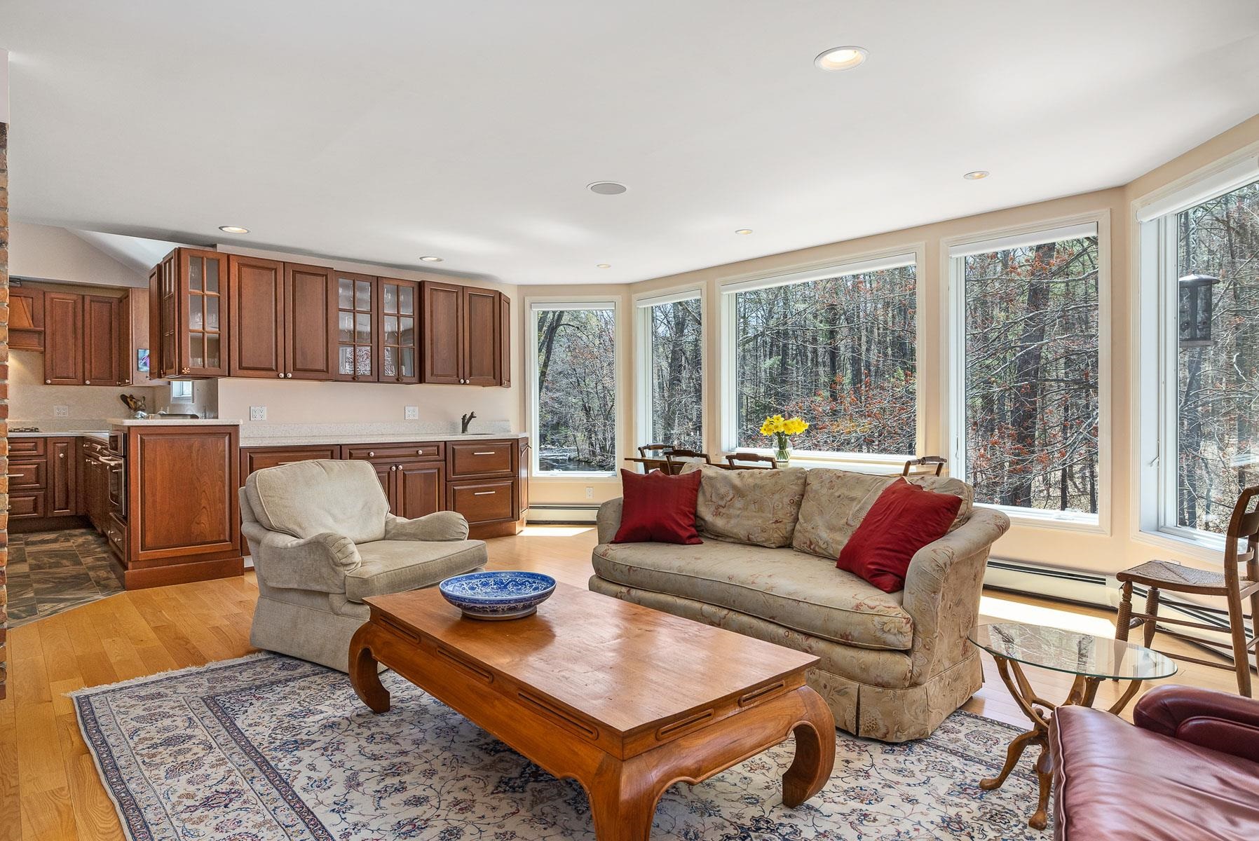 34 Pickpocket Road Exeter, NH 03833 - Photo 5 of 40