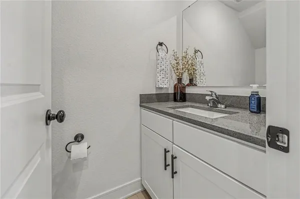 $304,900 | 7356 Aaron Street, Unit 26B, Parkville, MO 64152