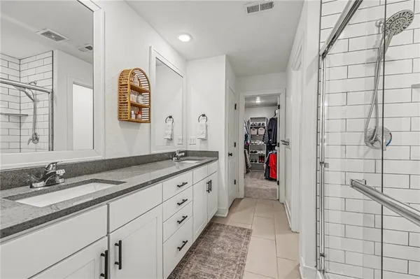 $304,900 | 7356 Aaron Street, Unit 26B, Parkville, MO 64152
