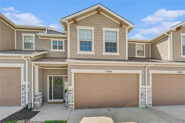 $304,900 | 7356 Aaron Street, Unit 26B, Parkville, MO 64152