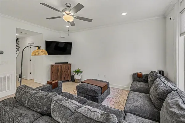 $304,900 | 7356 Aaron Street, Unit 26B, Parkville, MO 64152