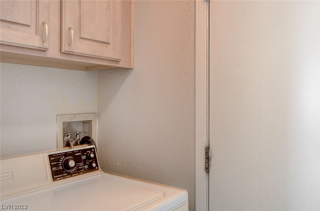 913 Intrigue Las Vegas, NV 89128 - Photo 33 of 37