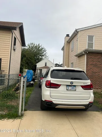 $628,000 | 23 Union Avenue | Mariners Harbor