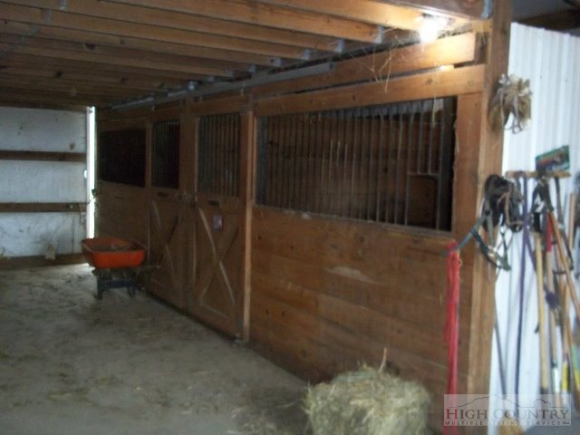 113 Chestnut Grove Church Road Sparta, NC 28675 - Photo 16 of 24 Gallery Image 16