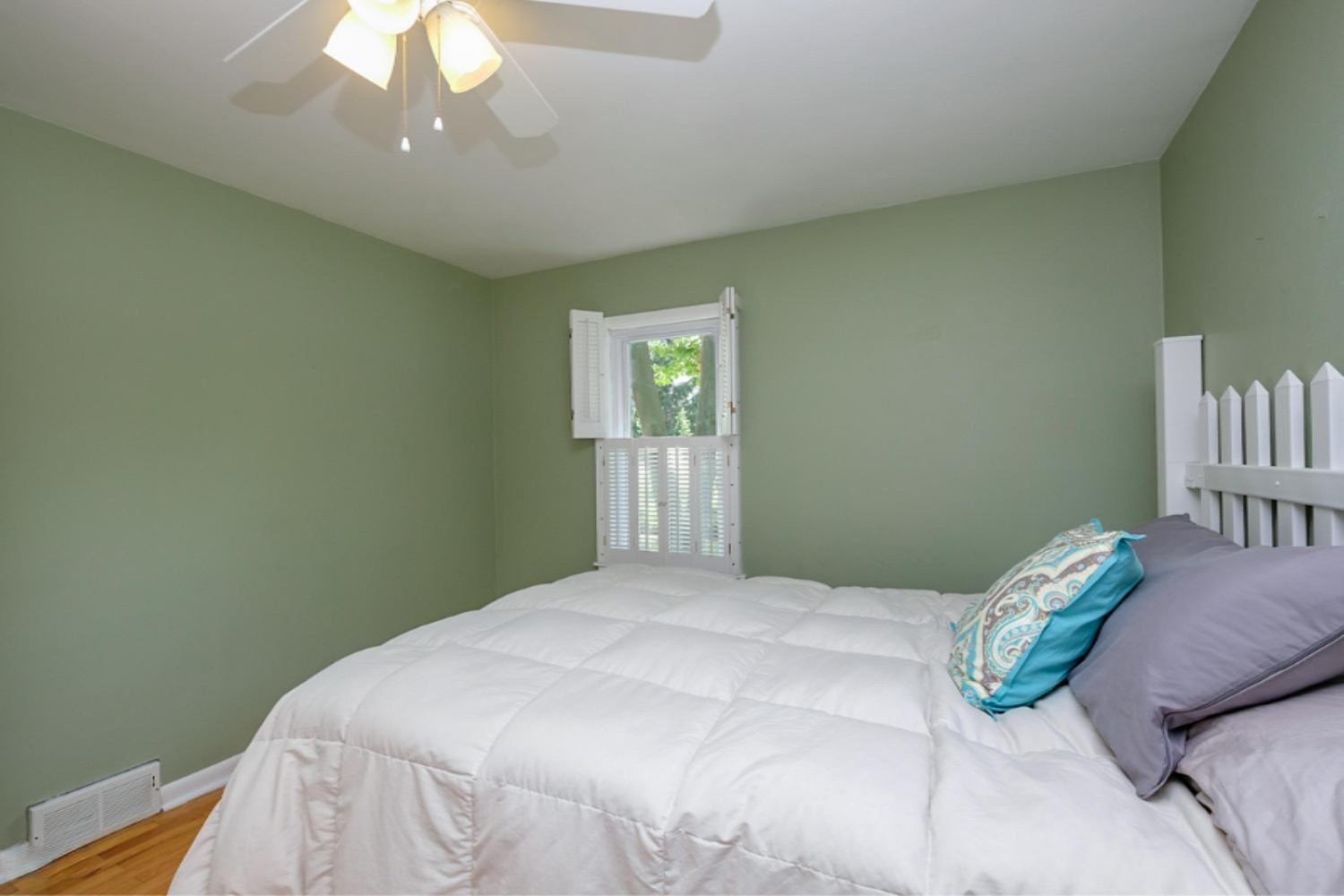 10624 Shaver Road Portage, MI 49024 - Photo 13 of 34 10624 Shaver Road-13