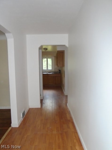 6780 Seneca Road Cleveland, OH 44143 - Photo 4 of 18 Gallery Image 4