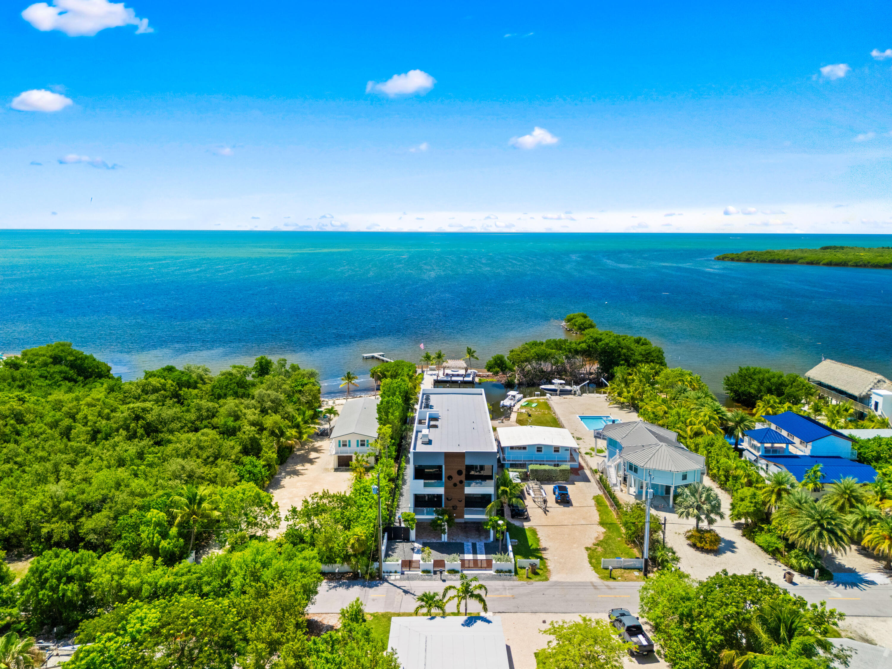 16 Seaside Avenue Key Largo, FL 33037 - Photo 115 of 118 2026_06_19 16 SEASIDE AVE KELSEY-120