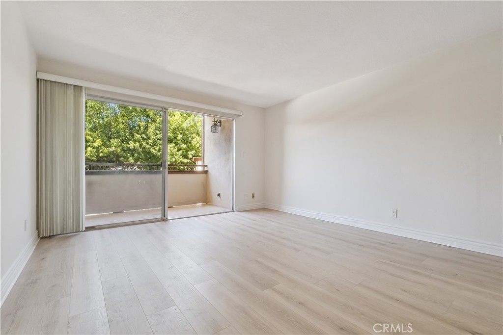 5927 Armaga Spring Road, Unit I Rancho Palos Verdes, CA 90275 - Photo 4 of 29