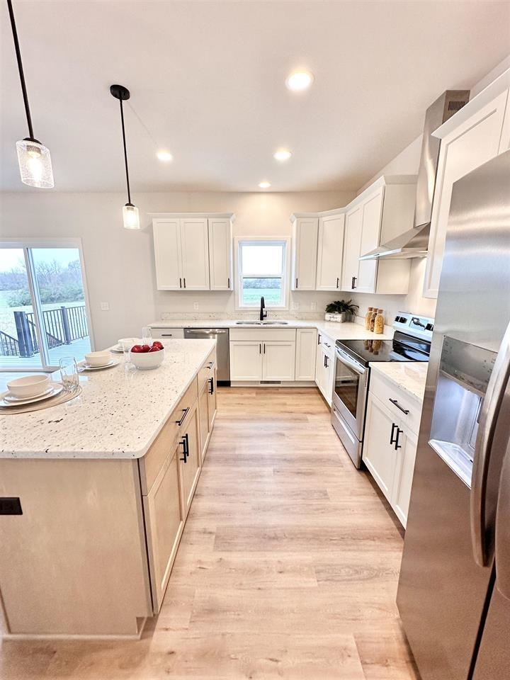 47 Blarney Stone Albany, WI 53502 - Photo 16 of 37