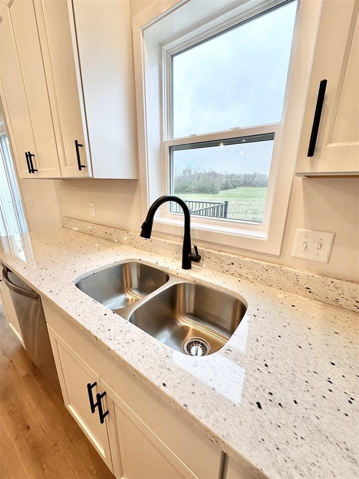 47 Blarney Stone Albany, WI 53502 - Photo 19 of 37