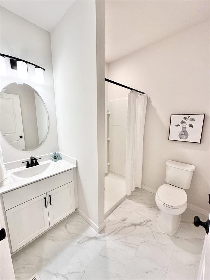 47 Blarney Stone Albany, WI 53502 - Photo 22 of 37