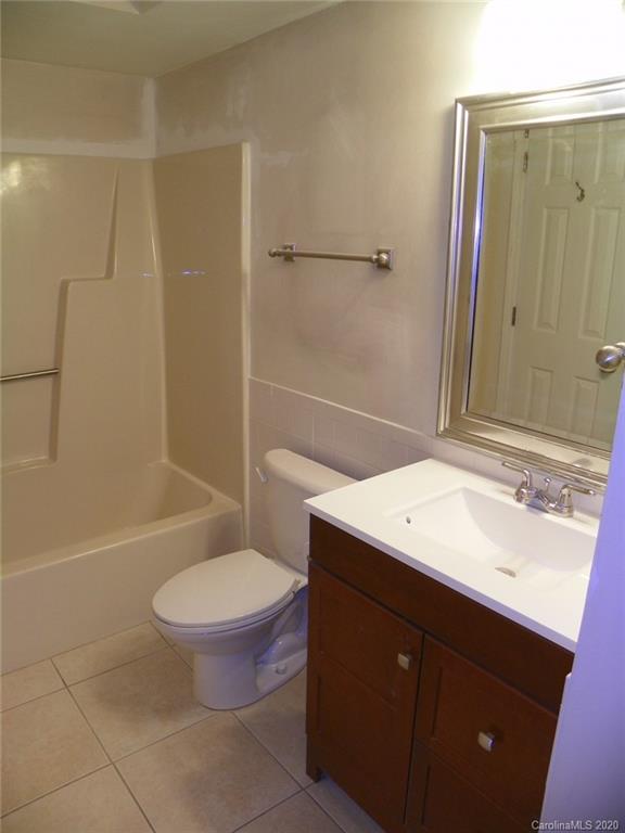 110 Heywood Road, Unit 12A Arden, NC 28704 - Photo 21 of 27 Gallery Image 21