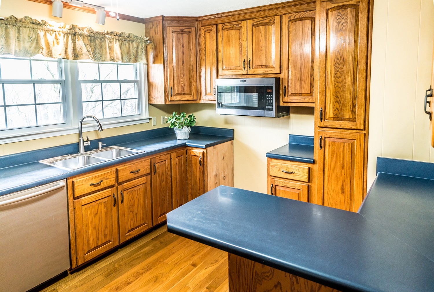 1755 Rock Church Road Dickson, TN 37055 - Photo 10 of 46 Gallery Image 10