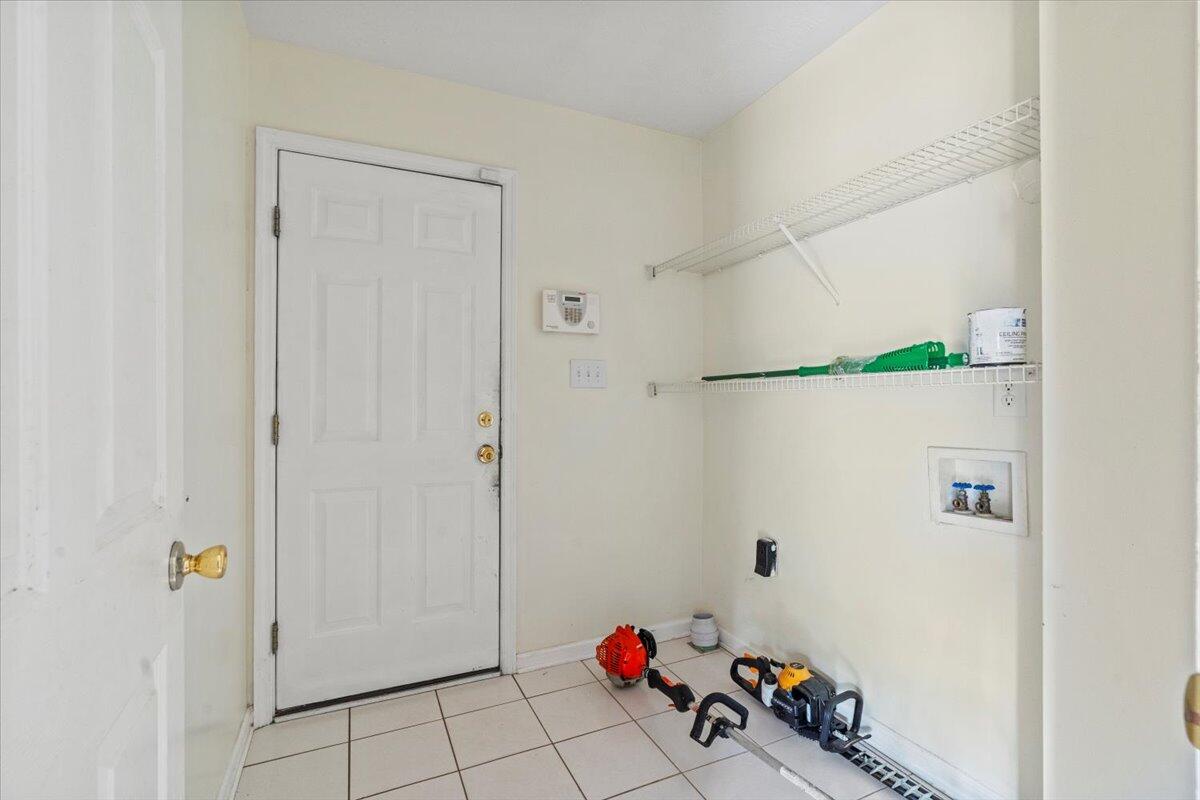 4500 Martha's Way Grovetown, GA 30813 - Photo 26 of 29 26-Laundry