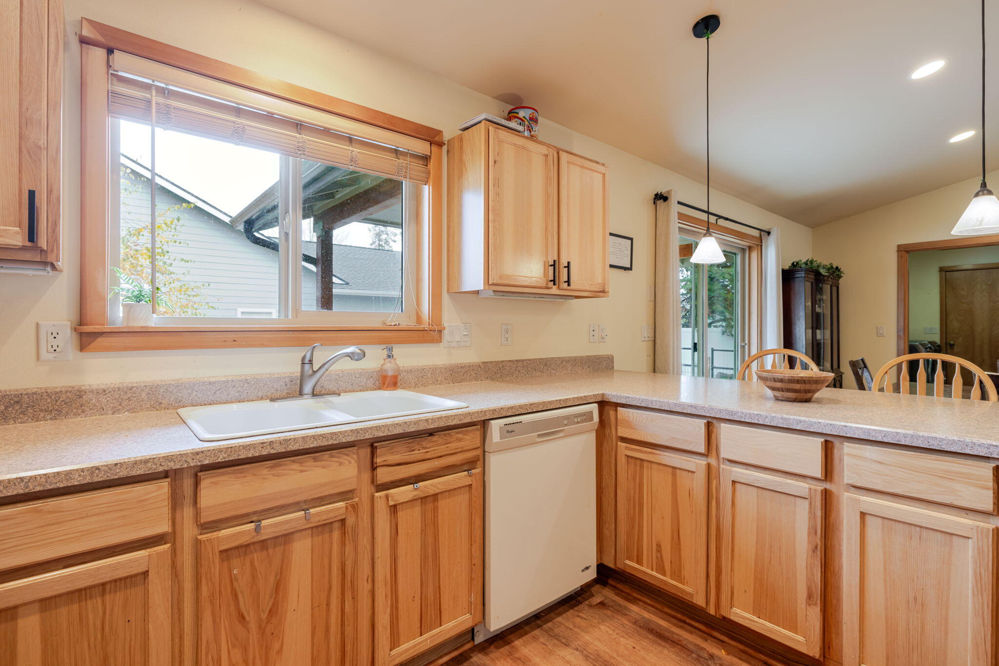 51420 Wheeler Road La Pine, OR 97739 - Photo 12 of 45