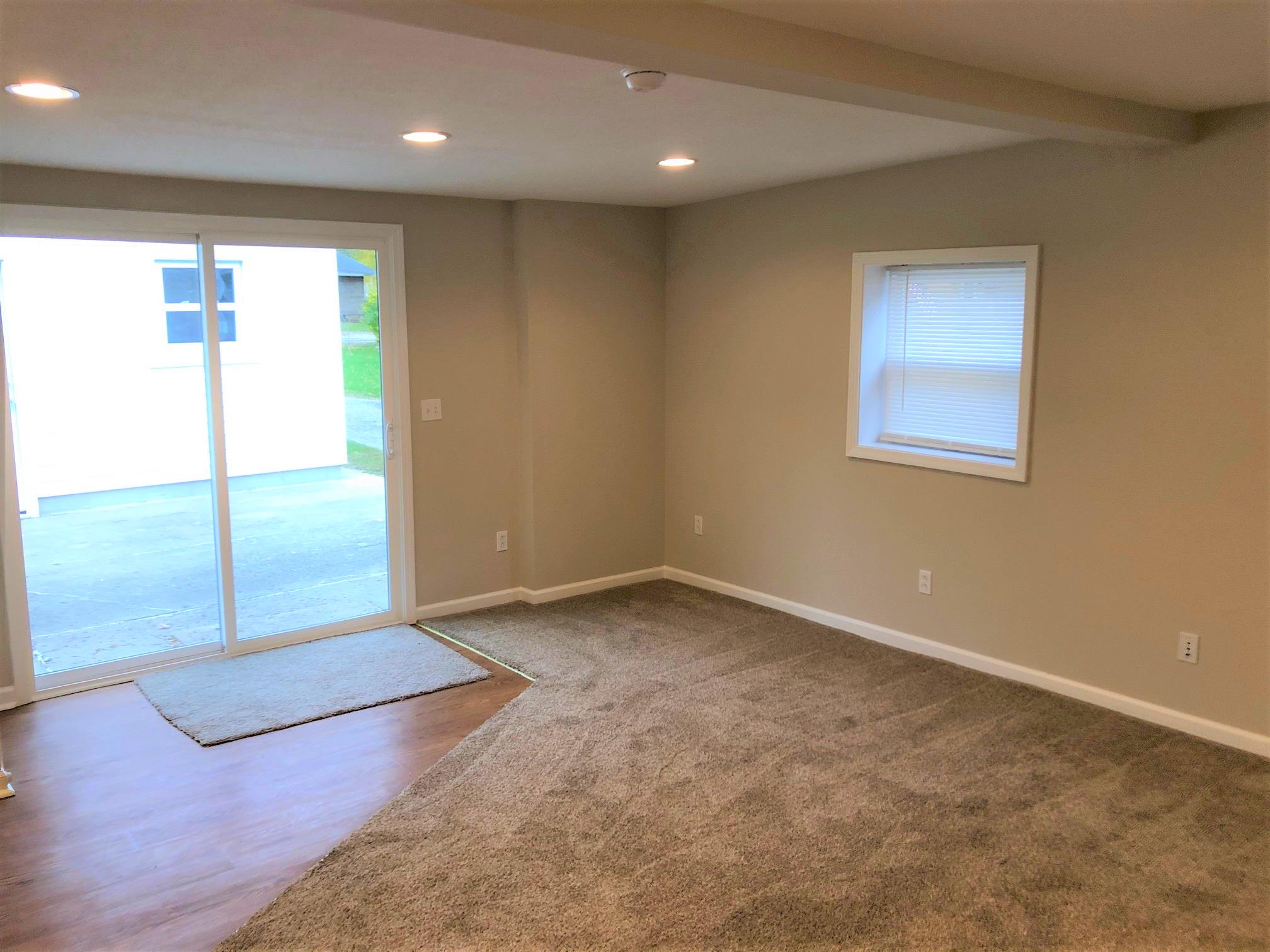 315 Fulton Avenue Rochester, IN 46975 - Photo 5 of 12