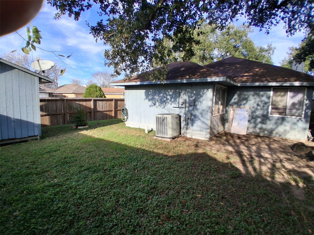 23347 Pebworth Place Spring, TX 77373 - Photo 10 of 10 Charming low-maintenance backyard, perfect for easy outdoor enjoyment.