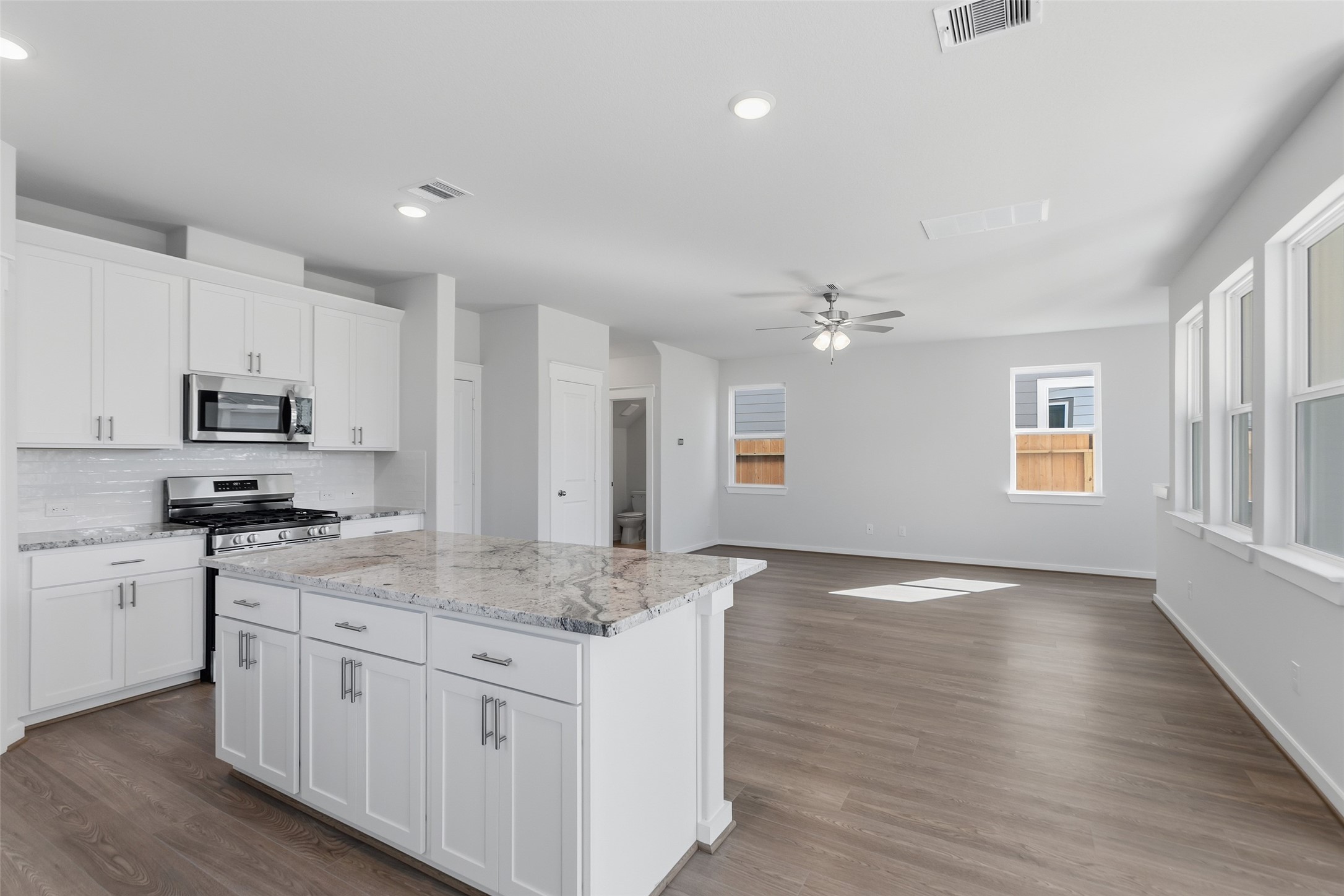 4442 Azalea Blossom Road Pinehurst, TX 77362 - Photo 17 of 38