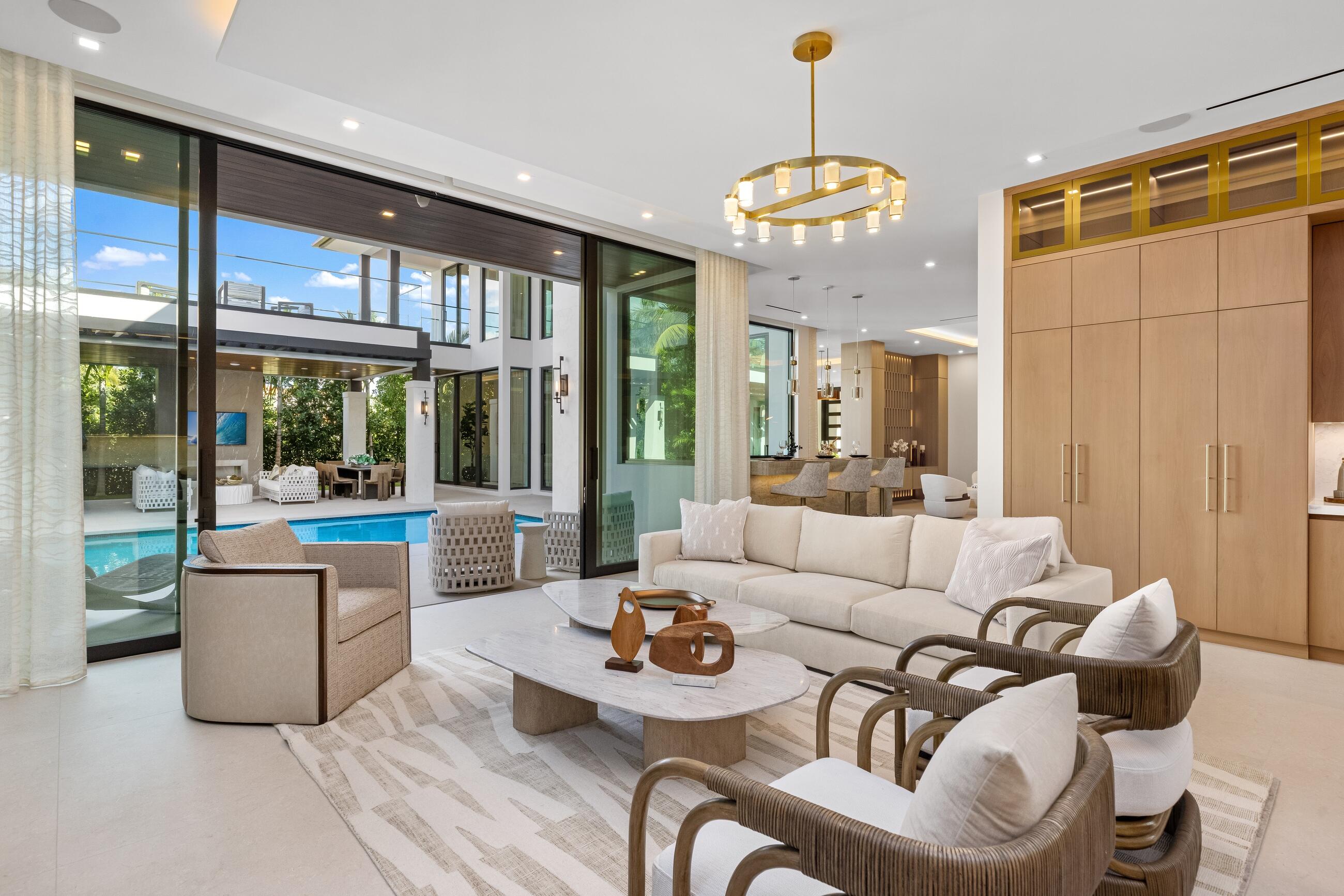 2498 Queen Palm Road Boca Raton, FL 33432 - Photo 29 of 80 Family room