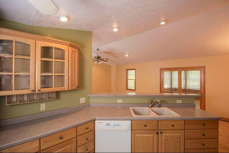 16 Drury Road Carbondale, IL 62902 - Photo 5 of 17 Gallery Image 5
