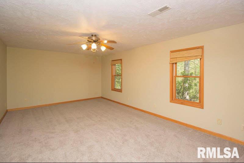 16 Drury Road Carbondale, IL 62902 - Photo 9 of 17 Gallery Image 9