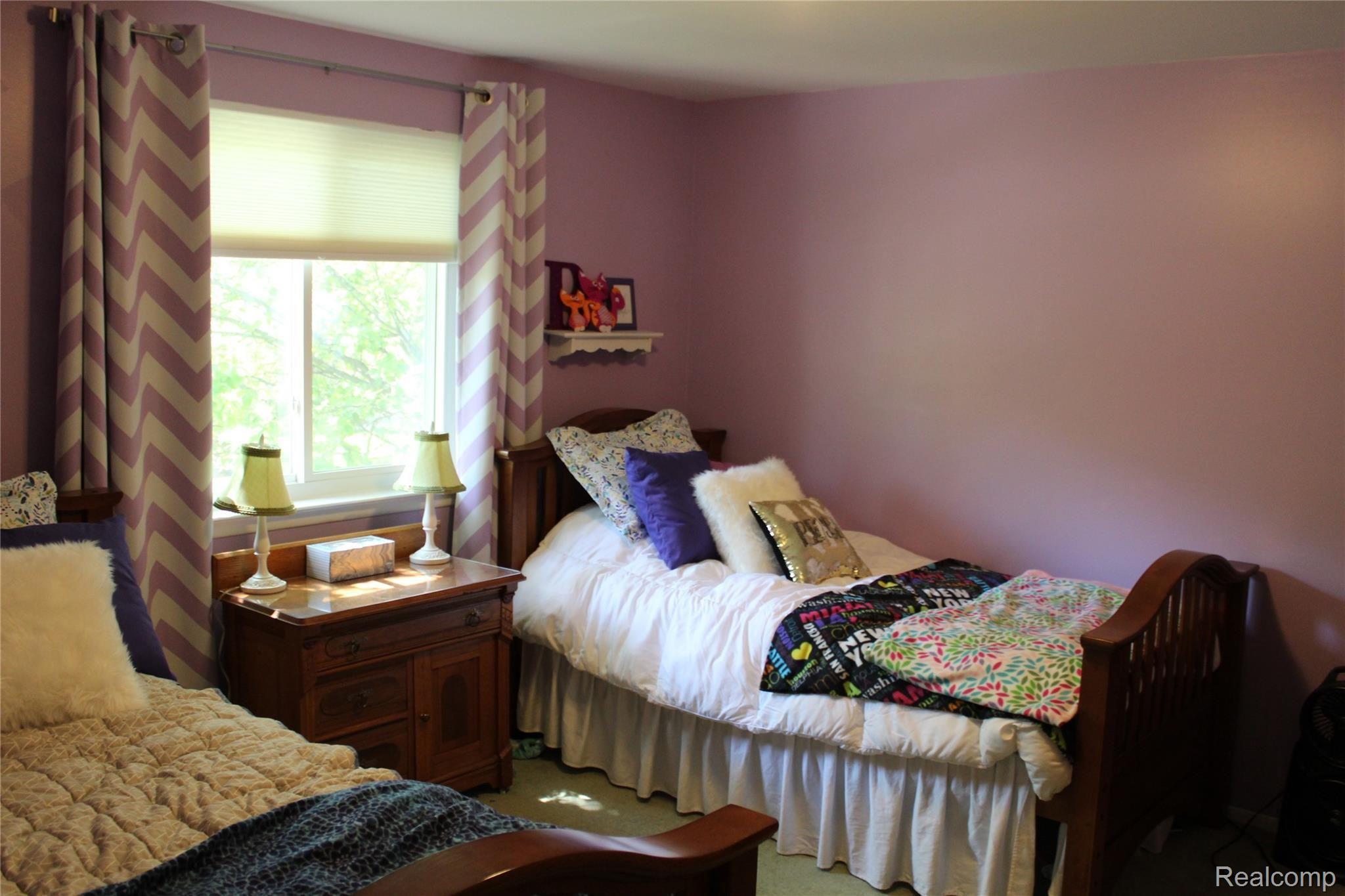 39846 Coronation Road Canton, MI 48188 - Photo 19 of 22 39846 Coronation #13.JPG