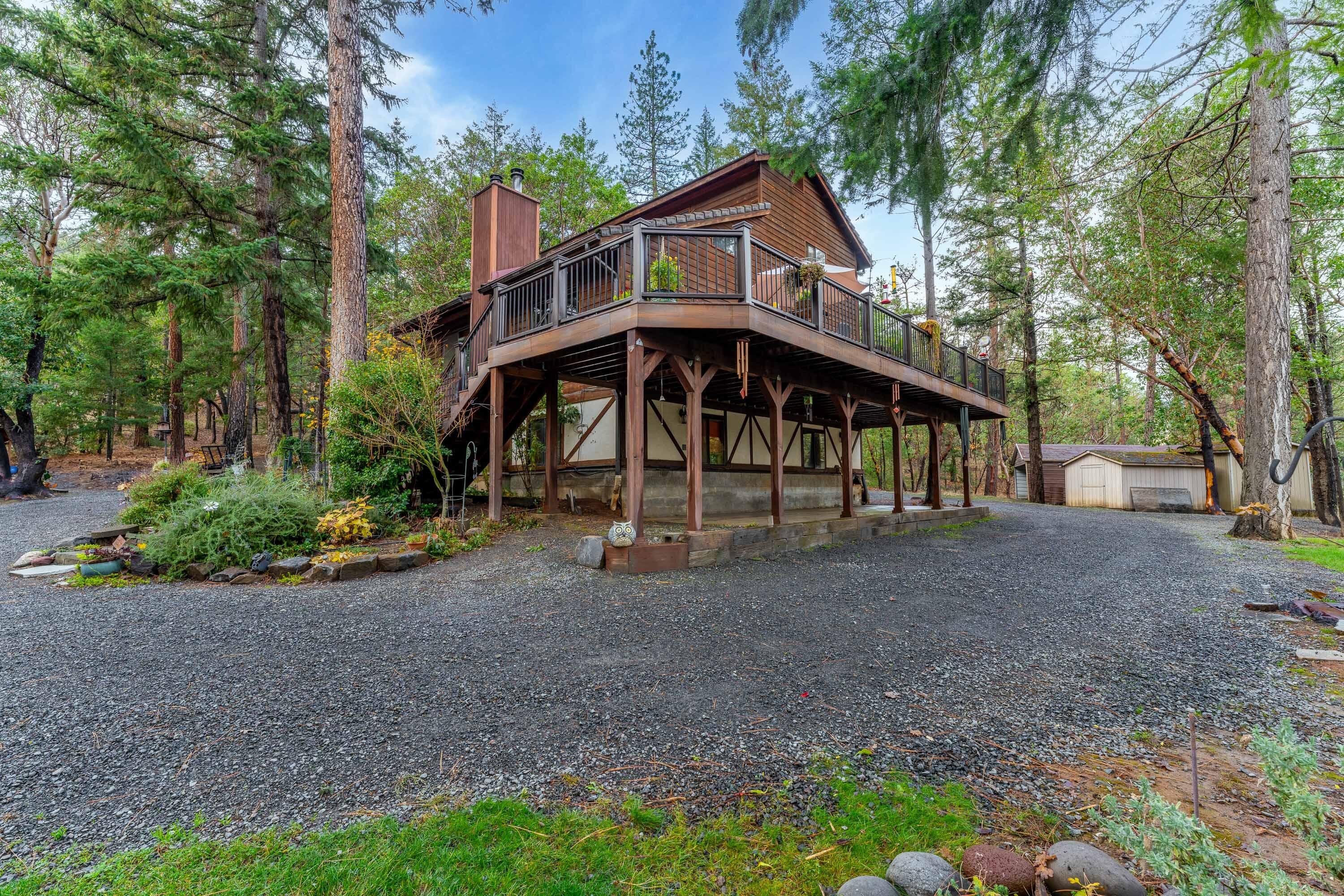 300 Dunlap Road Jacksonville, OR 97530 - Photo 27 of 67 Gallery Image 27