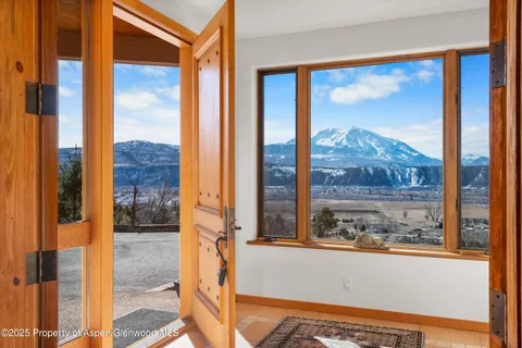 $2,150,000 | 593 Wooden Deer Road, Carbondale, CO 81623