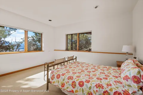 $2,150,000 | 593 Wooden Deer Road, Carbondale, CO 81623