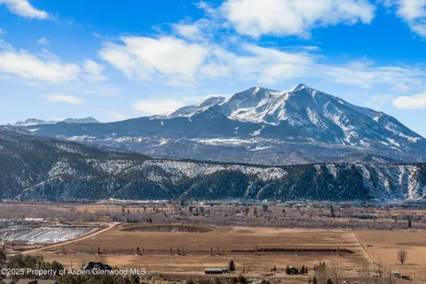$2,150,000 | 593 Wooden Deer Road, Carbondale, CO 81623