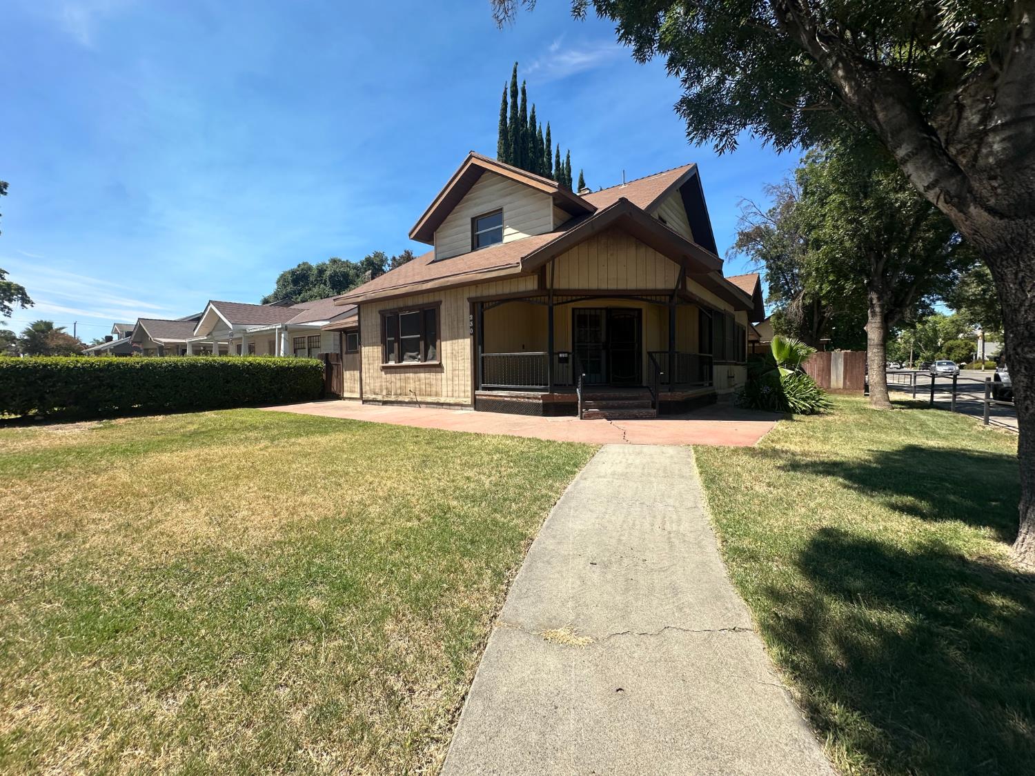 230 North 3rd Street Patterson, CA 95363 - Photo 4 of 70