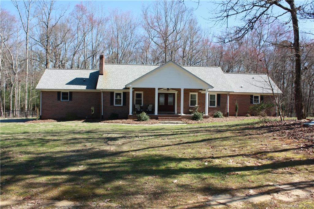 3975 Popular Street Newton, NC 28658 - Photo 1 of 41 Gallery Image 1