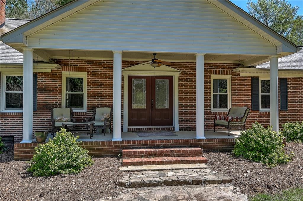 3975 Popular Street Newton, NC 28658 - Photo 2 of 41 Gallery Image 2