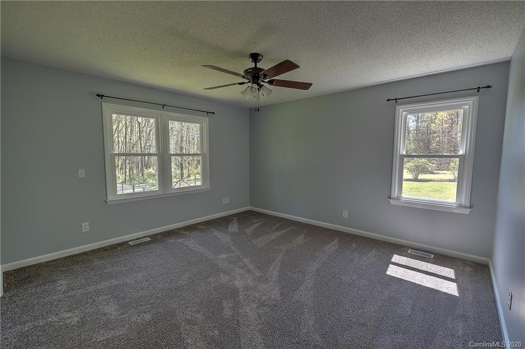 3975 Popular Street Newton, NC 28658 - Photo 19 of 41 Gallery Image 19