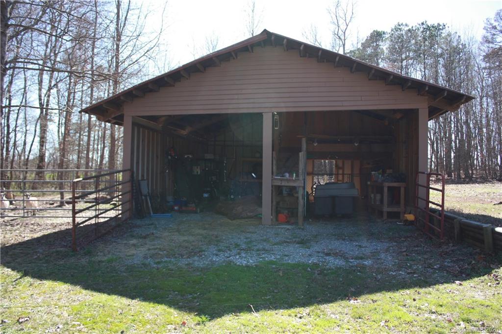 3975 Popular Street Newton, NC 28658 - Photo 34 of 41 Gallery Image 34