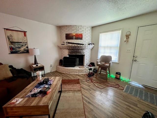 1926 High Grove Road Grandview, MO 64030 - Photo 3 of 10