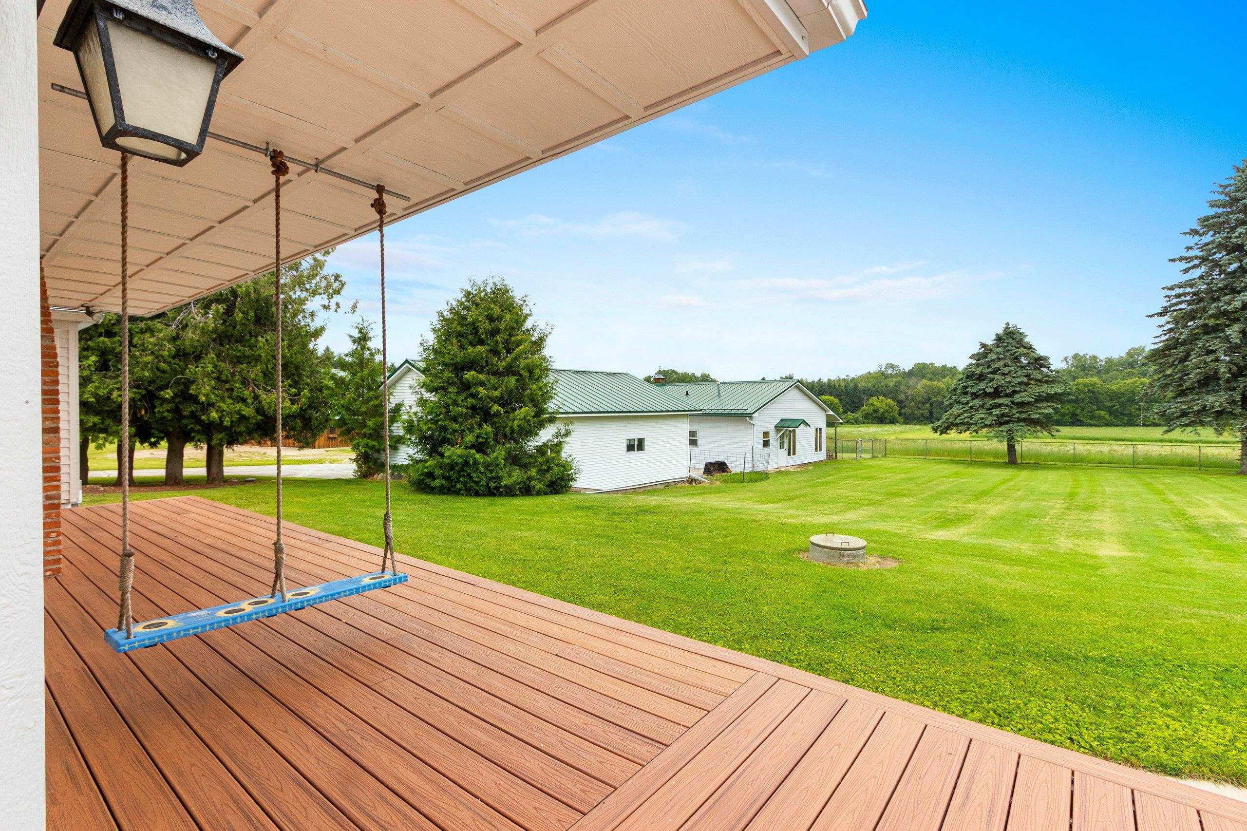 5620 Galuska Road Abrams, WI 54101 - Photo 7 of 90