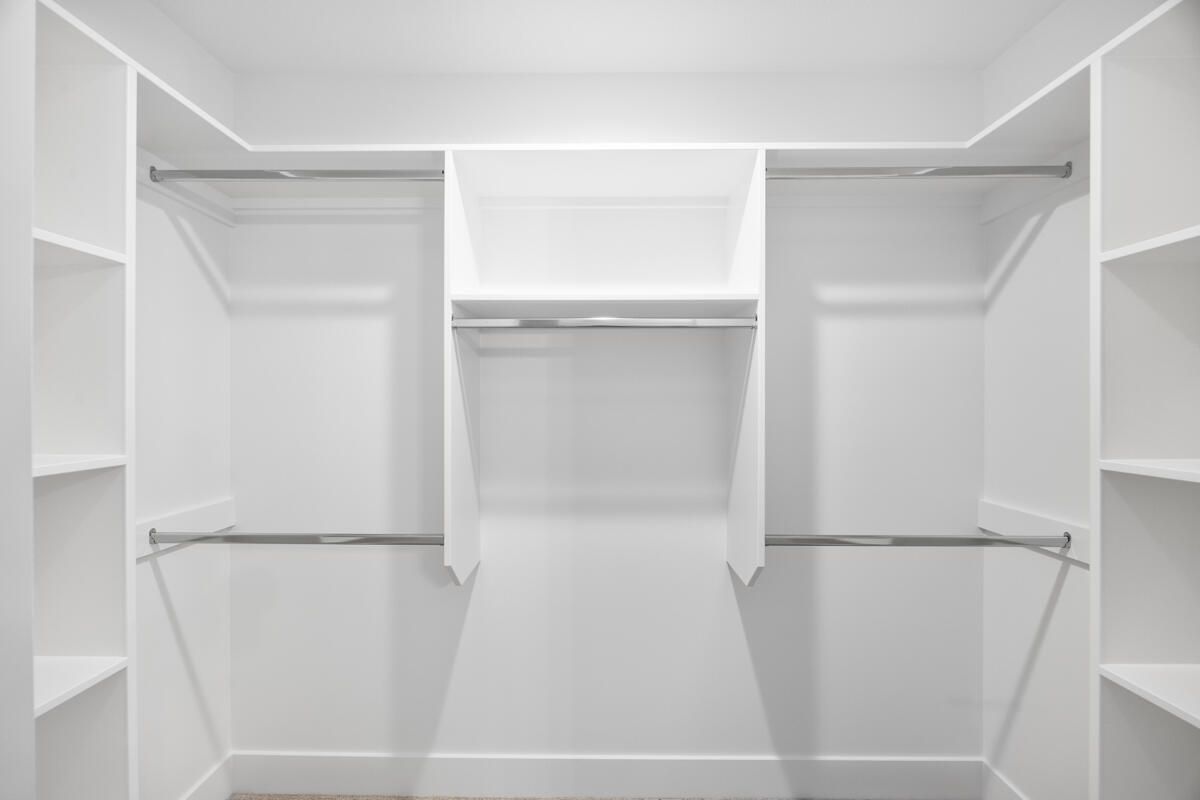 9237 Shimano Drive Portland, MI 48875 - Photo 11 of 32 IMG_1010