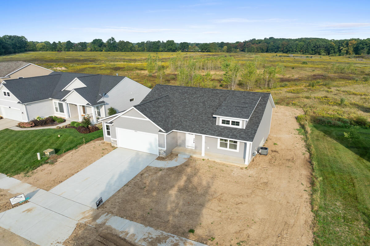 9237 Shimano Drive Portland, MI 48875 - Photo 22 of 32 IMG_1021