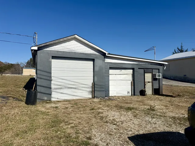 $149,900 | 69 Old Harrison Ferry Road, McMinnville, TN 37110