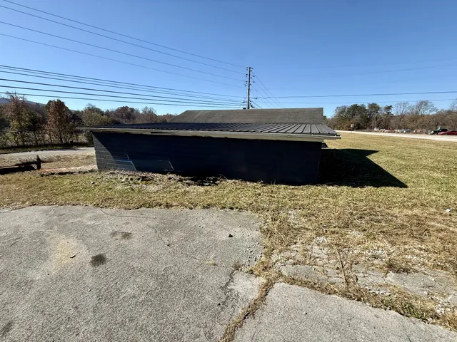 $149,900 | 69 Old Harrison Ferry Road, McMinnville, TN 37110