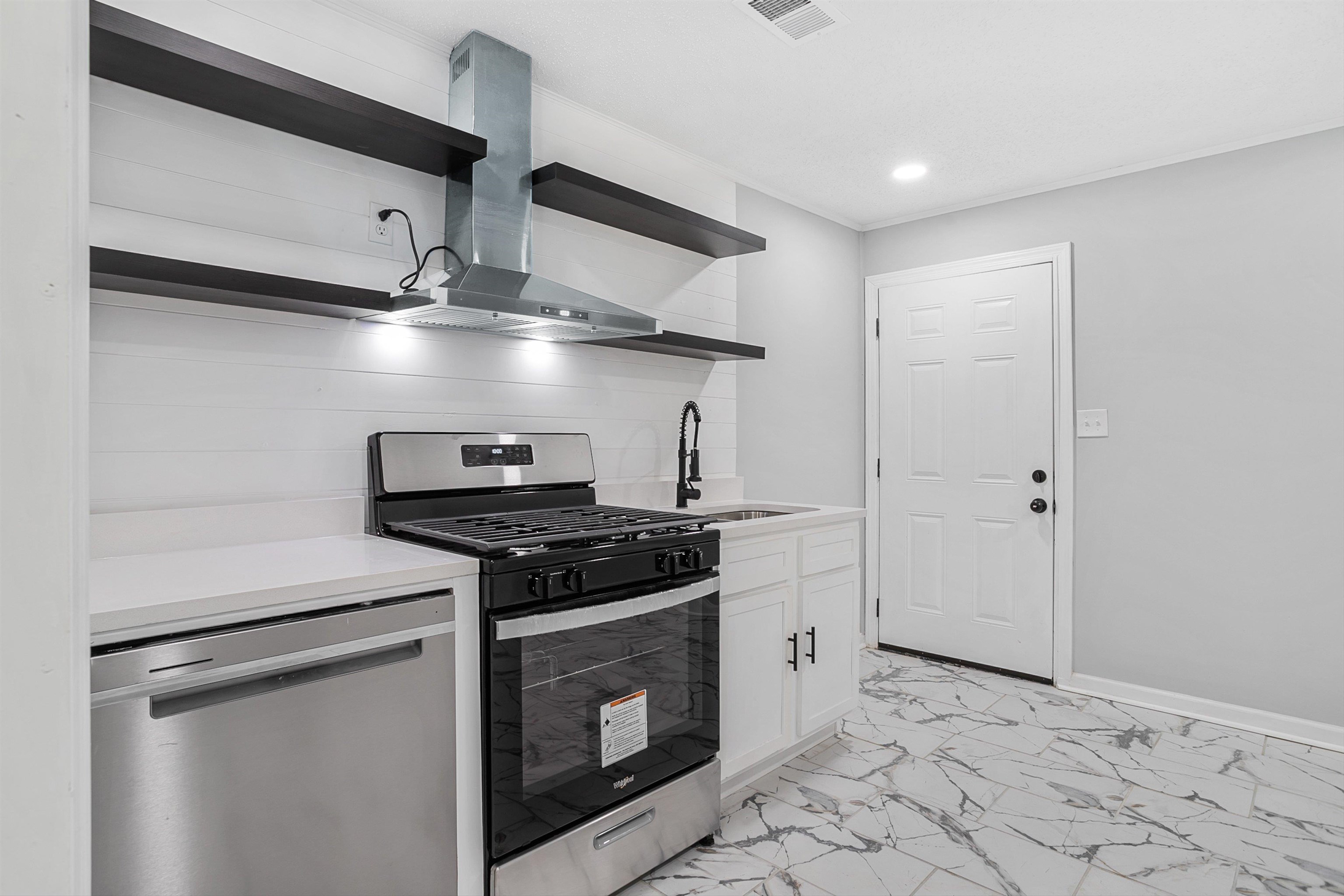 7839 Admiral Road Millington, TN 38053 - Photo 8 of 21 Gallery Image 8