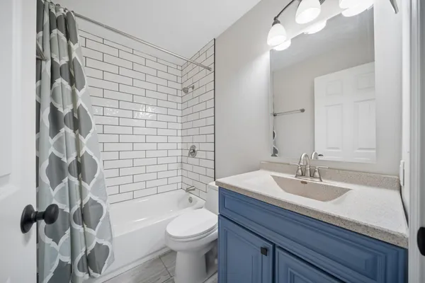 $225,000 | 12 Piccadilly Place, Mankato, MN 56001