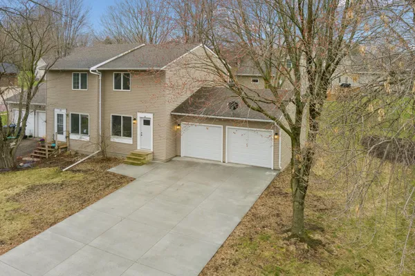 $225,000 | 12 Piccadilly Place, Mankato, MN 56001