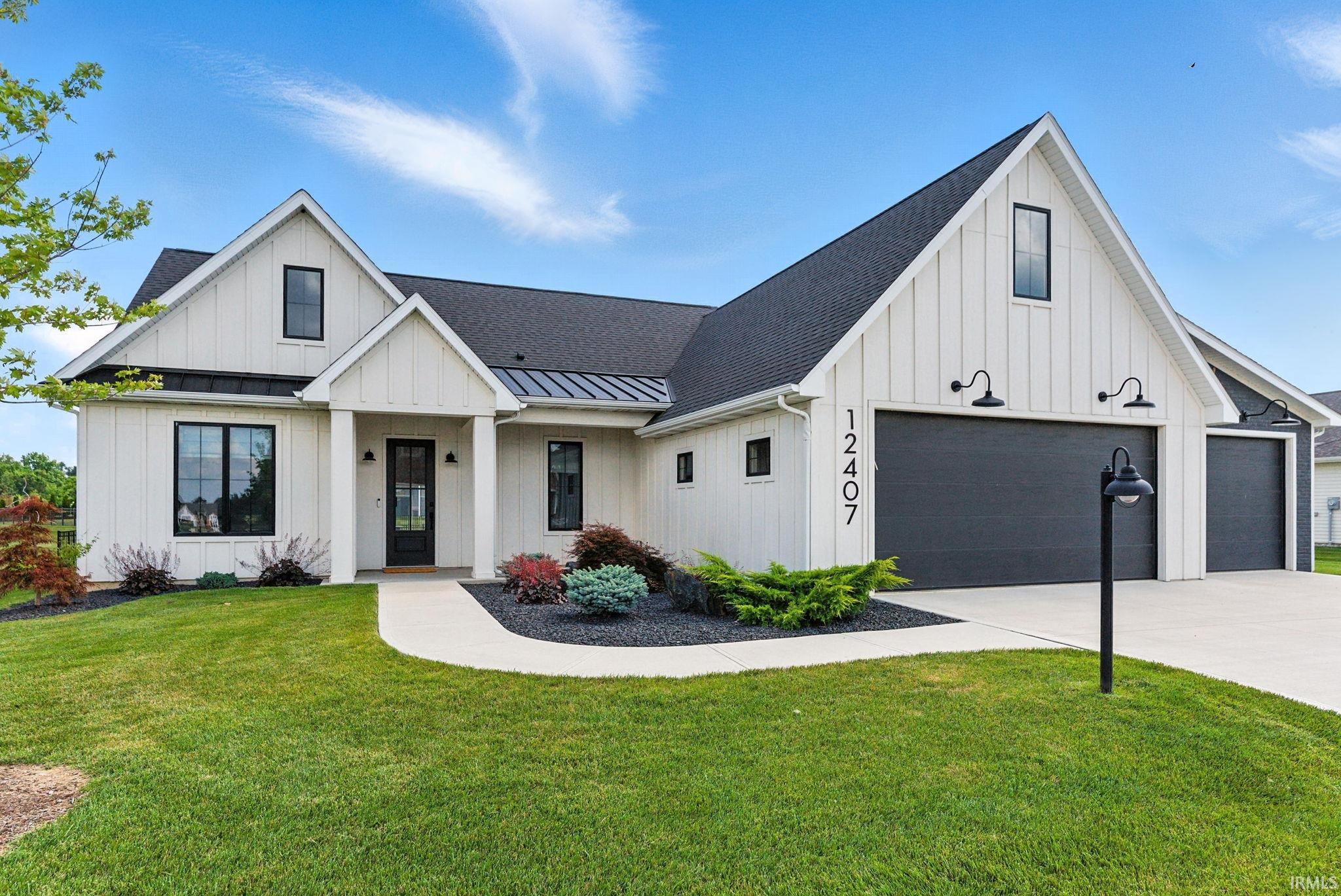 12407 Cassena Road Fort Wayne, IN 46814 - Photo 2 of 36 Gallery Image 2