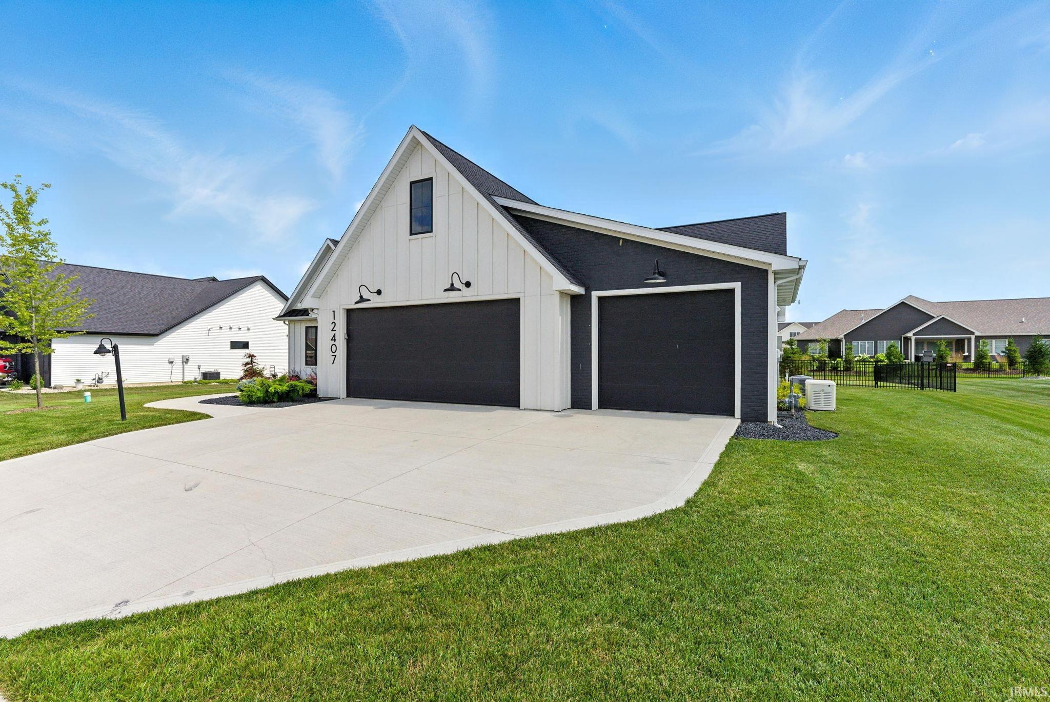 12407 Cassena Road Fort Wayne, IN 46814 - Photo 4 of 36 Gallery Image 4