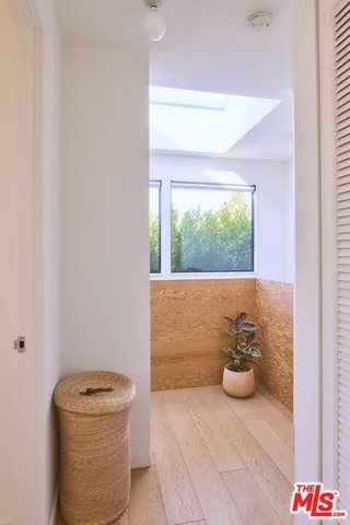 $2,795,000 | 906 Superba Avenue, Venice, CA 90291